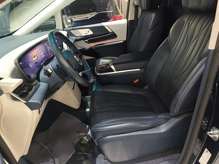 Фото 15 - Buick GL8 Century