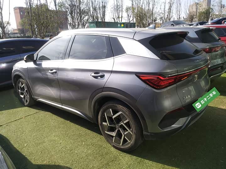 Фото 5 - BYD Yuan Plus