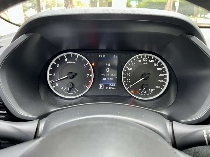 Фото 8 - Nissan Sylphy