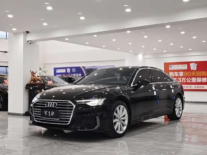 Фото 1 - Audi A6L