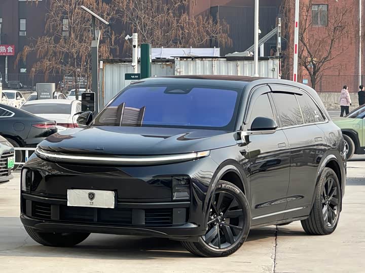 Фото 1 - LiXiang L7