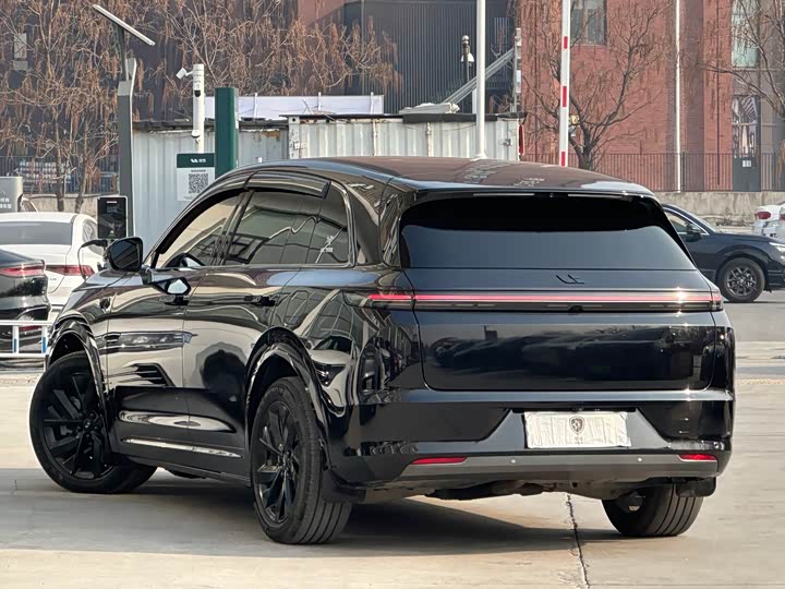 Фото 7 - LiXiang L7