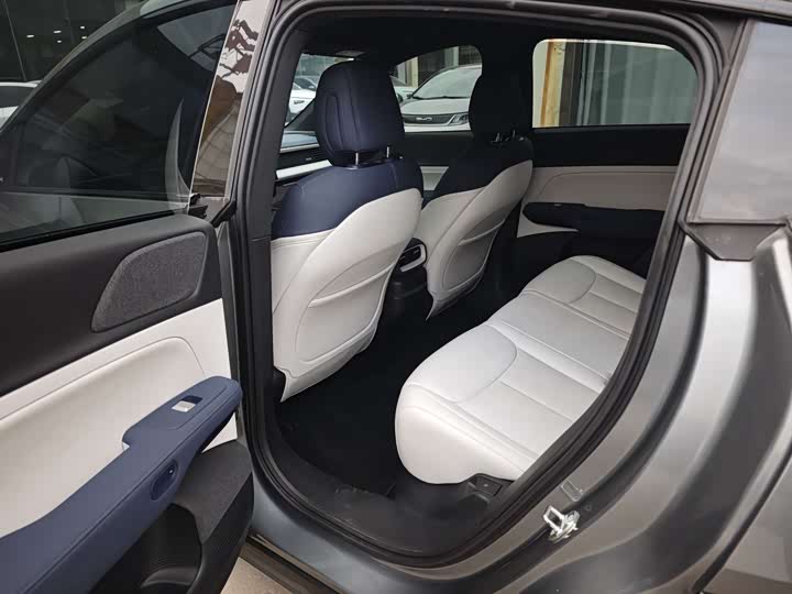 Фото 9 - XPeng G6