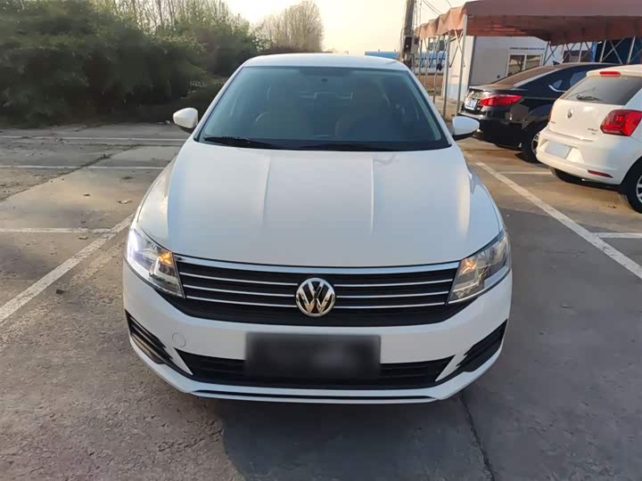 Фото 3 - Volkswagen Lavida