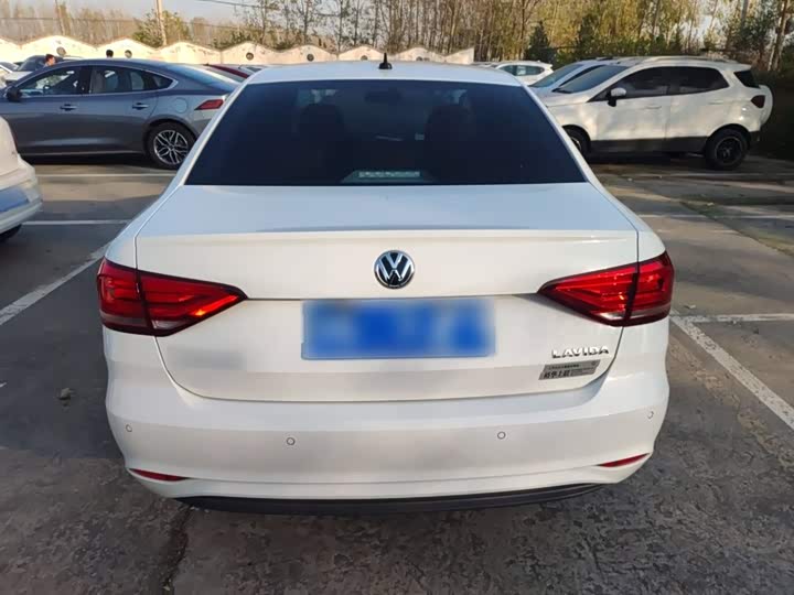 Фото 6 - Volkswagen Lavida