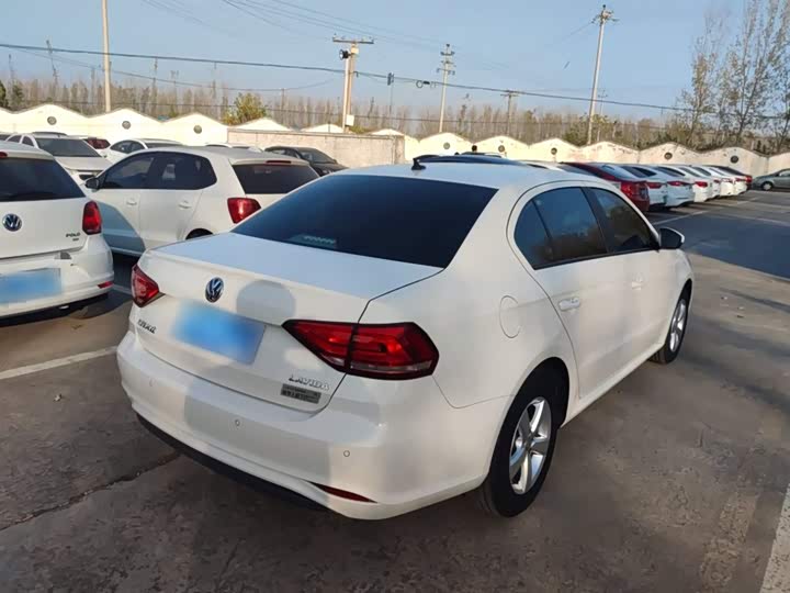 Фото 7 - Volkswagen Lavida