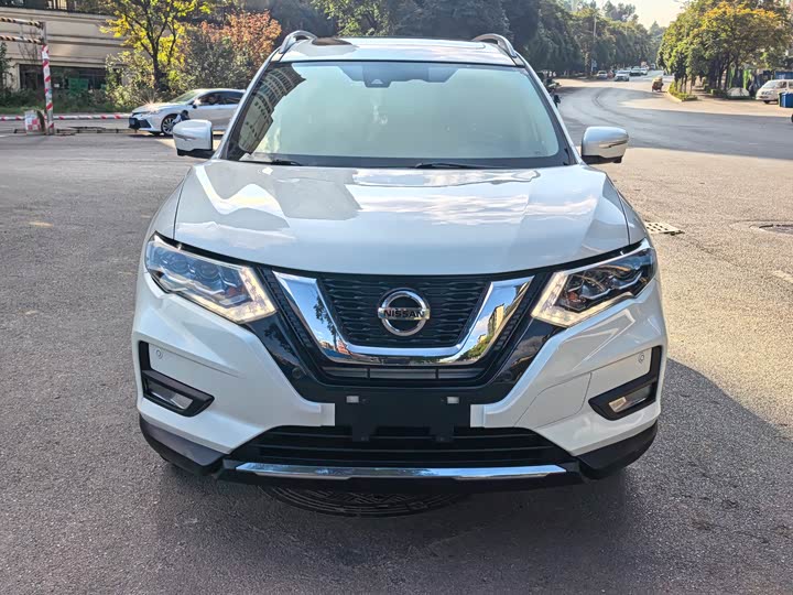 Фото 1 - Nissan X-Trail