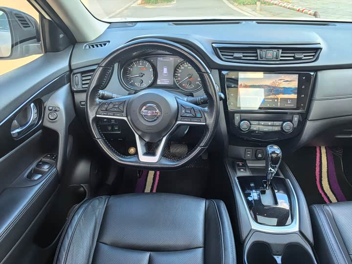 Фото 6 - Nissan X-Trail