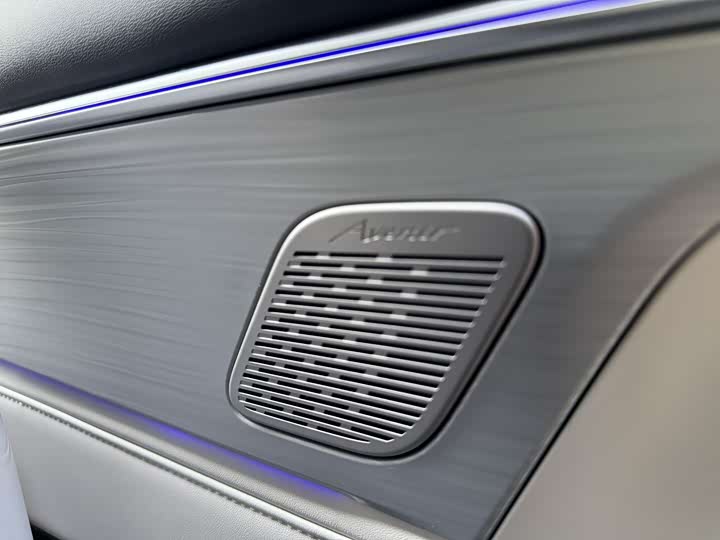 Фото 22 - Buick GL8 Hybrid