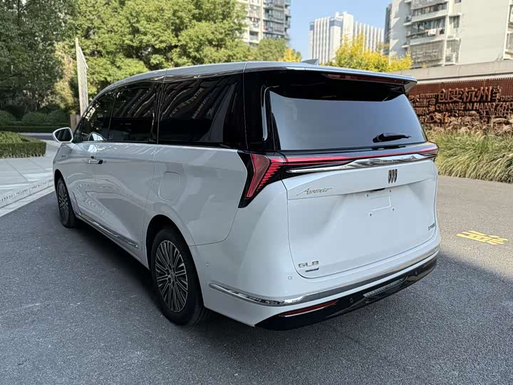 Фото 28 - Buick GL8 Hybrid