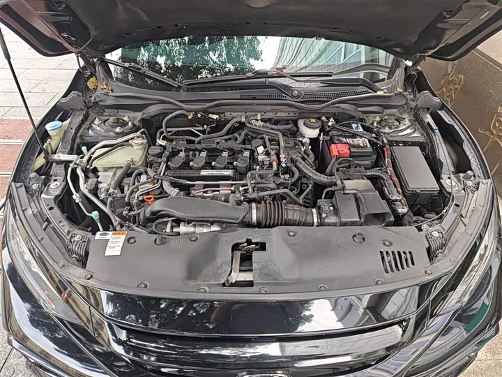 Фото 11 - Honda Civic