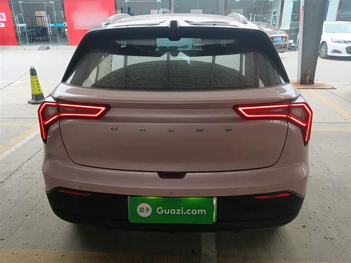 Фото 6 - Geely Geometry E Firefly