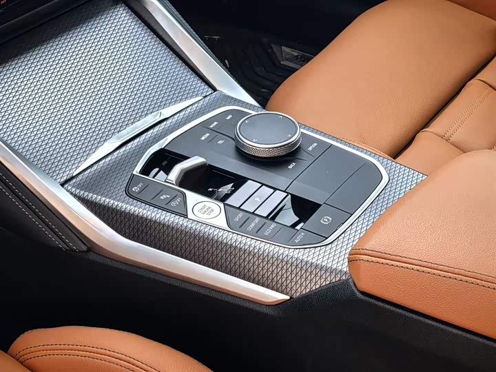 Фото 11 - BMW 2 Series