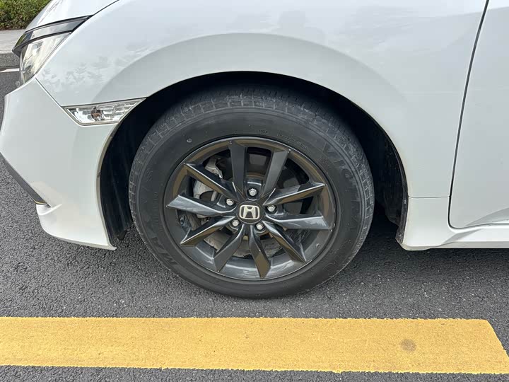 Фото 19 - Honda Civic