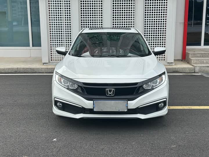 Фото 2 - Honda Civic