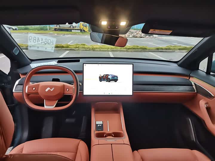 Фото 12 - Nio Onvo L60