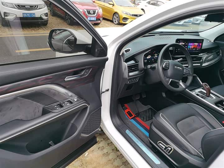 Фото 13 - Haval H6