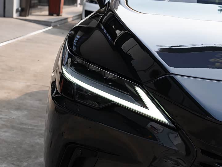 Фото 6 - Lexus RX Hybrid