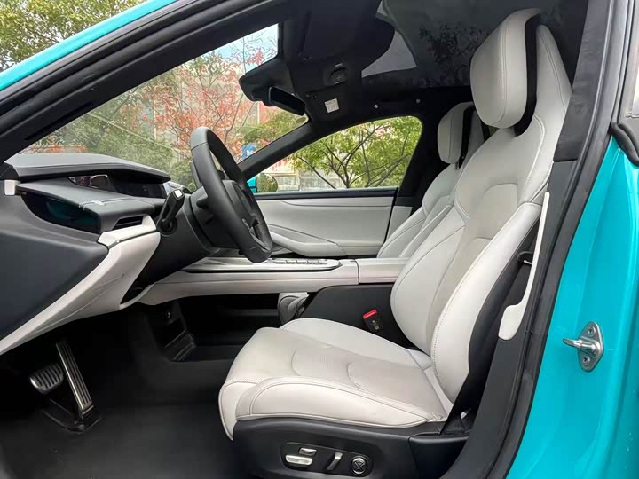 Фото 9 - Xiaomi SU7