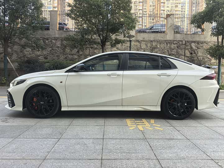 Фото 7 - GAC Trumpchi Empow R