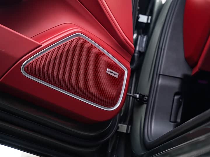 Фото 8 - Porsche Panamera