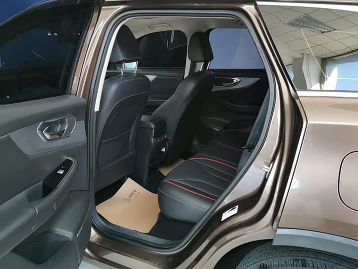 Фото 11 - Beijing X7