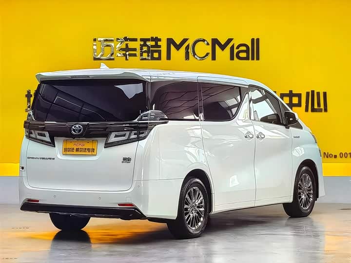 Фото 4 - Toyota Vellfire