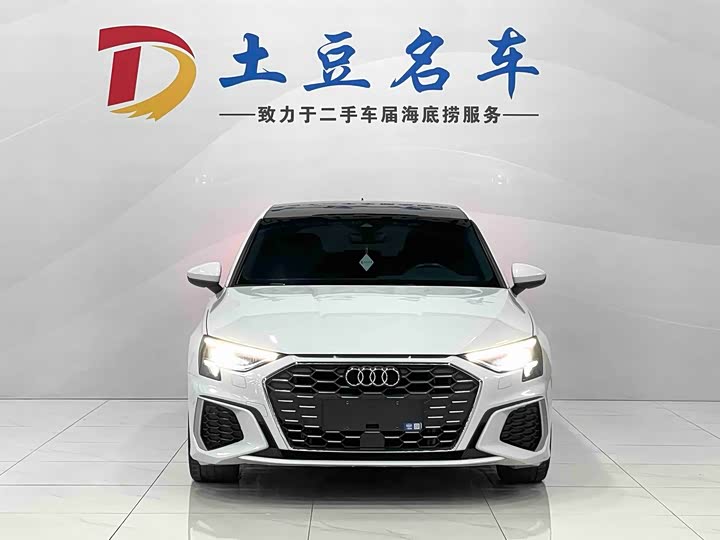 Фото 2 - Audi A3