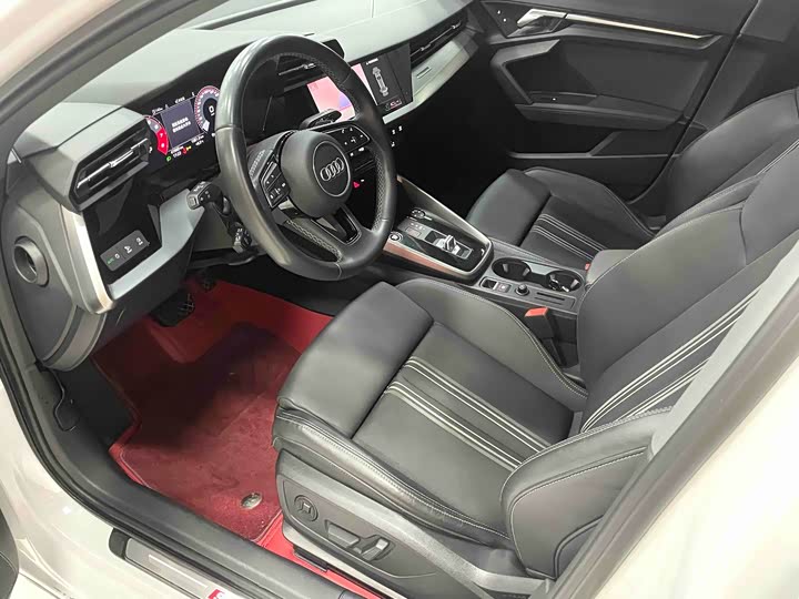 Фото 5 - Audi A3