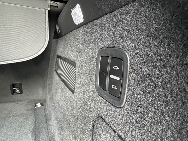 Фото 11 - Porsche Cayenne