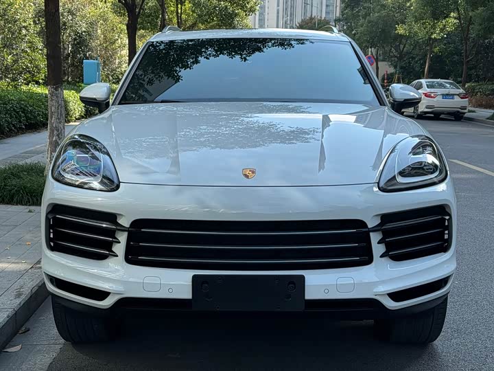 Фото 2 - Porsche Cayenne