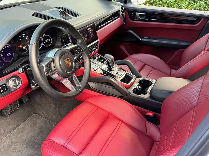 Фото 6 - Porsche Cayenne