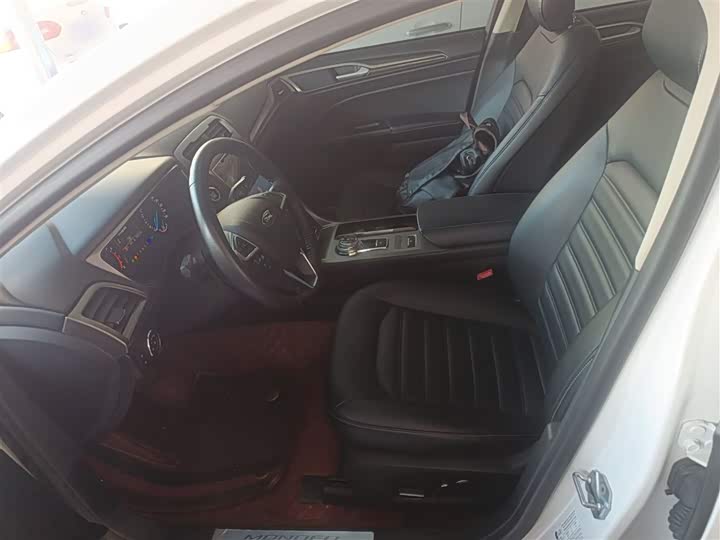 Фото 15 - Ford Mondeo