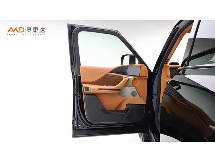 Фото 10 - BYD Yangwang U8