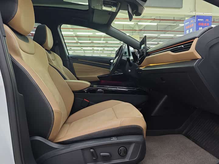 Фото 12 - Volkswagen ID.4 X