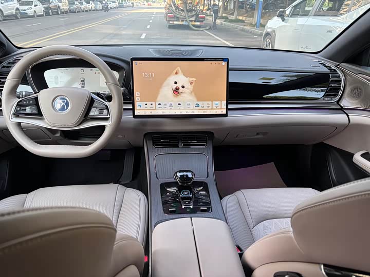 Фото 7 - BYD Han