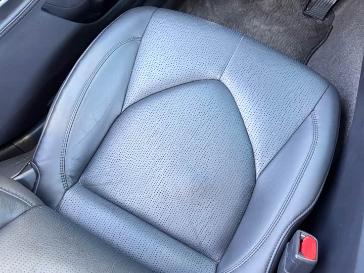 Фото 15 - Toyota Avalon