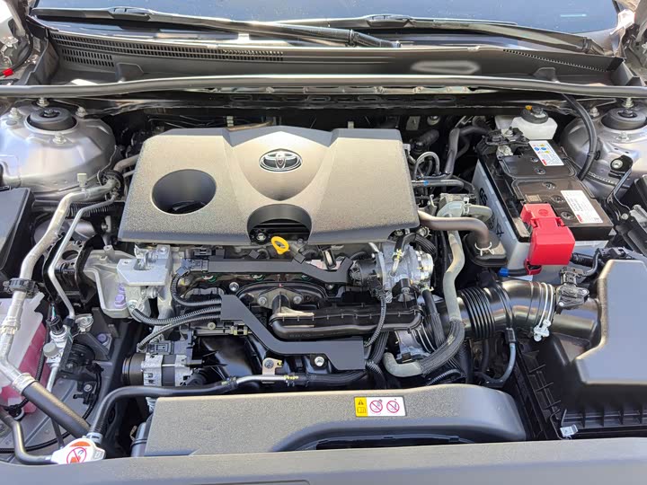 Фото 19 - Toyota Avalon