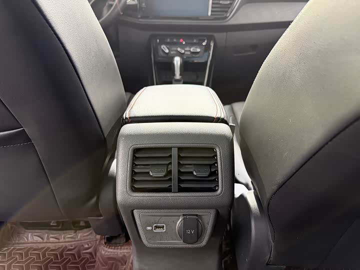 Фото 15 - Jetta VS7