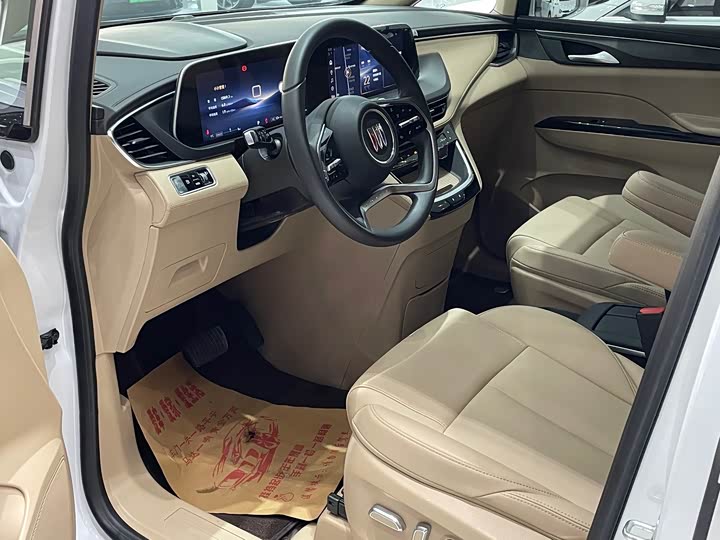 Фото 7 - Buick GL8 Hybrid