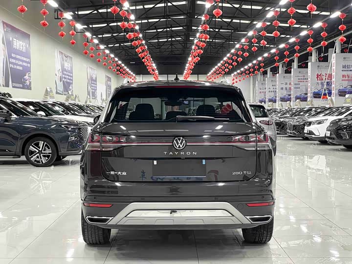 Фото 16 - Volkswagen Tayron