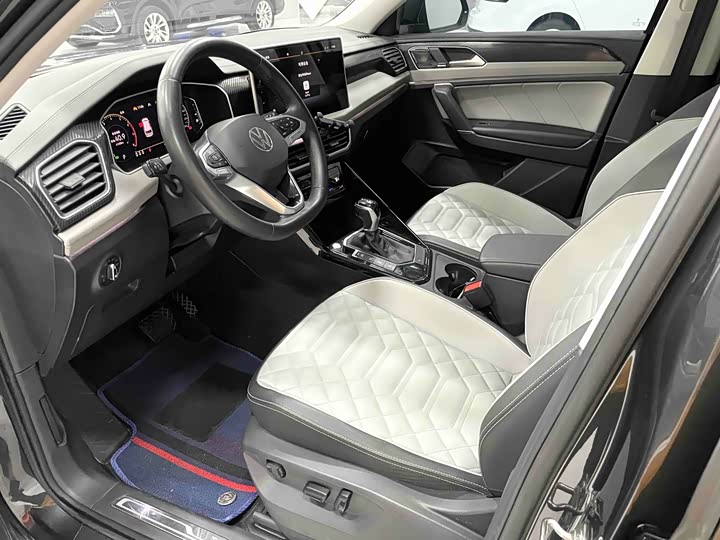 Фото 5 - Volkswagen Tayron