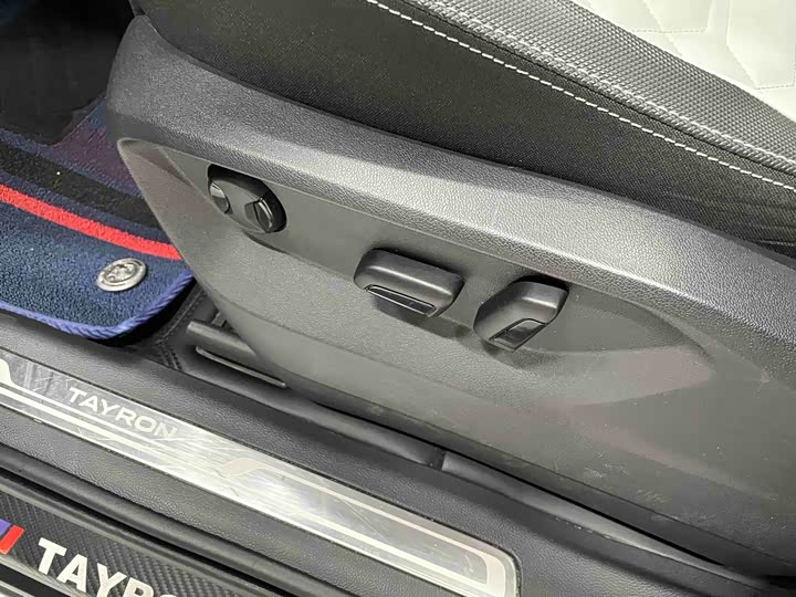 Фото 7 - Volkswagen Tayron