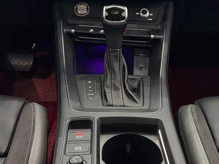 Фото 10 - Audi Q3 Sportback