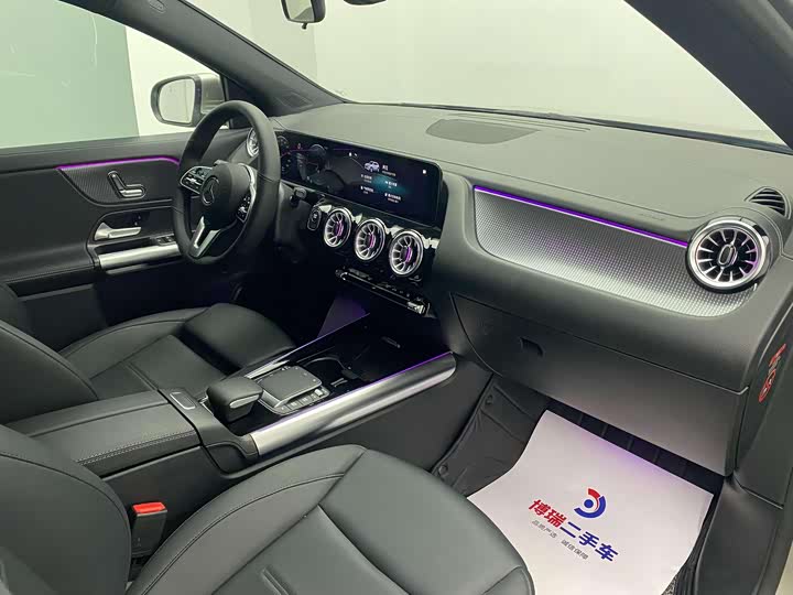 Фото 21 - Mercedes-Benz EQA