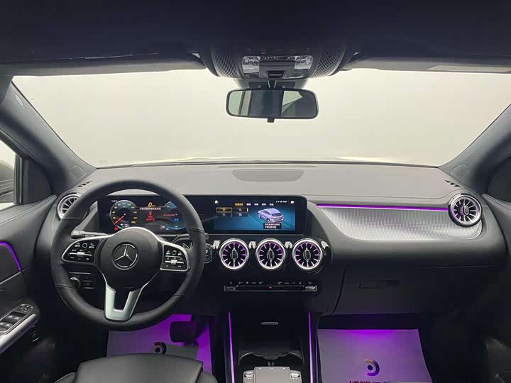 Фото 26 - Mercedes-Benz EQA