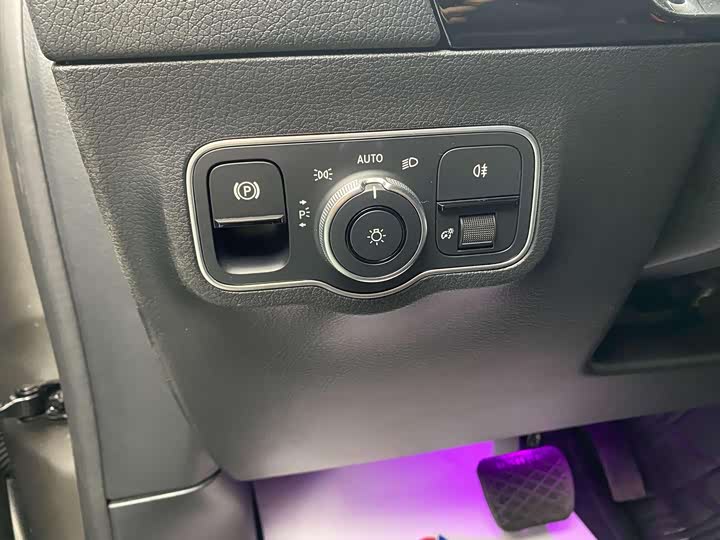 Фото 28 - Mercedes-Benz EQA