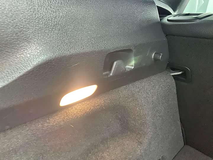 Фото 40 - Mercedes-Benz EQA