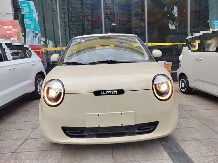 Фото 3 - Changan Qiyuan (Nevo) Lumin