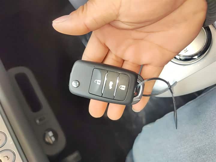 Фото 9 - Changan Qiyuan (Nevo) Lumin